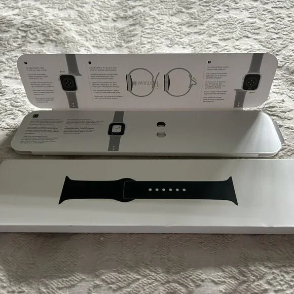Apple Watch Sport Band - Picture 4 of 4